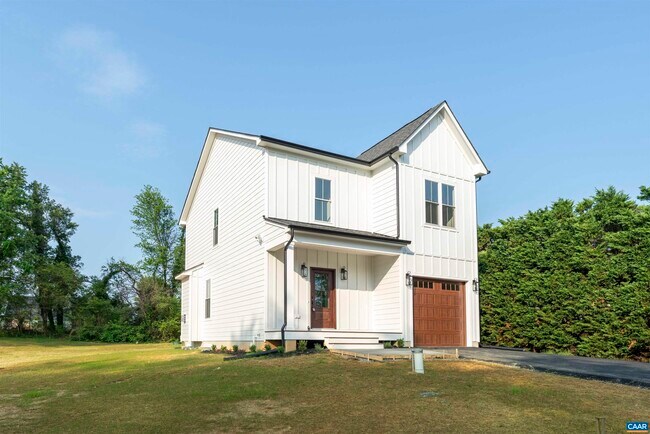 Building Photo - 1809 Old Orchard Rd