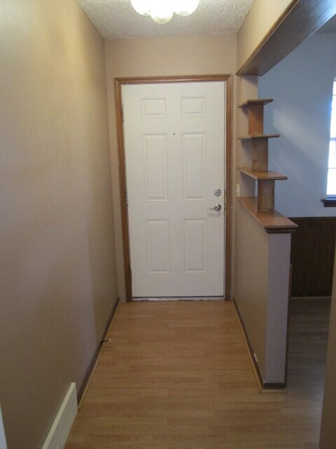 Building Photo - 1000 S Howard Ave