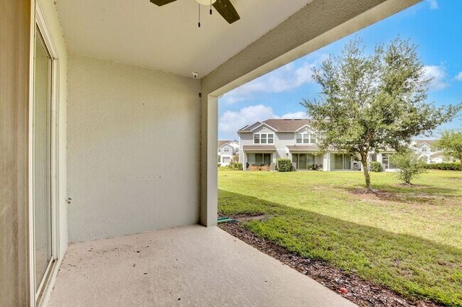 Building Photo - Immaculate Townhome · Dual En-Suite Bedrooms + Flex Loft · Cable & Internet Included · 3.5 Miles ...