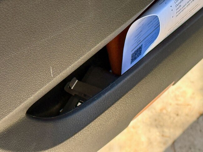 Building Photo - Gorgeous Spanish Trails 3BR House for lease!