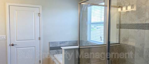 Building Photo - 11149 Longleaf Woods Dr