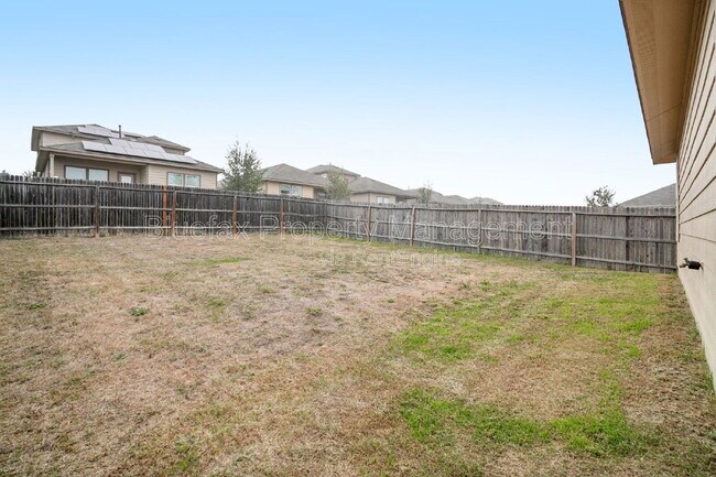 Building Photo - 3322 Stoney Knoll