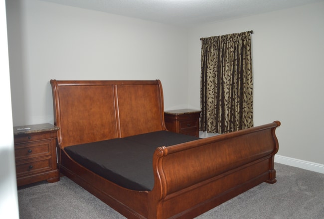 Building Photo - 10603 New Morning Dr