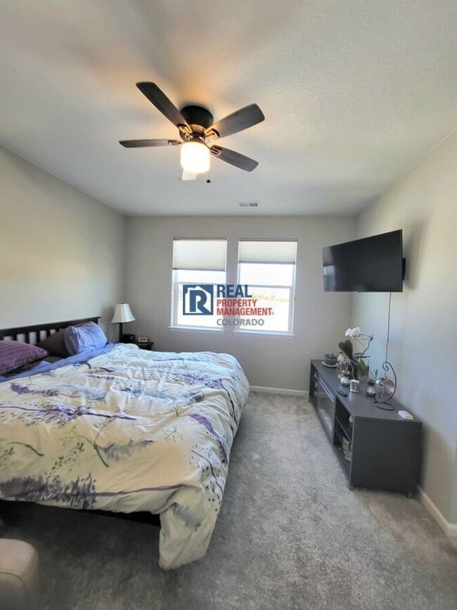 Building Photo - 24856 E Calhoun Pl