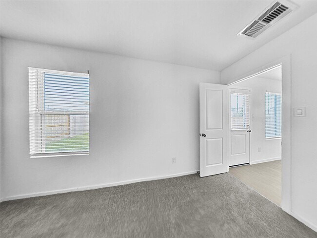 Building Photo - 6023 Standpiper Lp