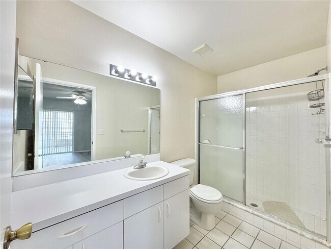 Building Photo - 615 Ridge Terrace
