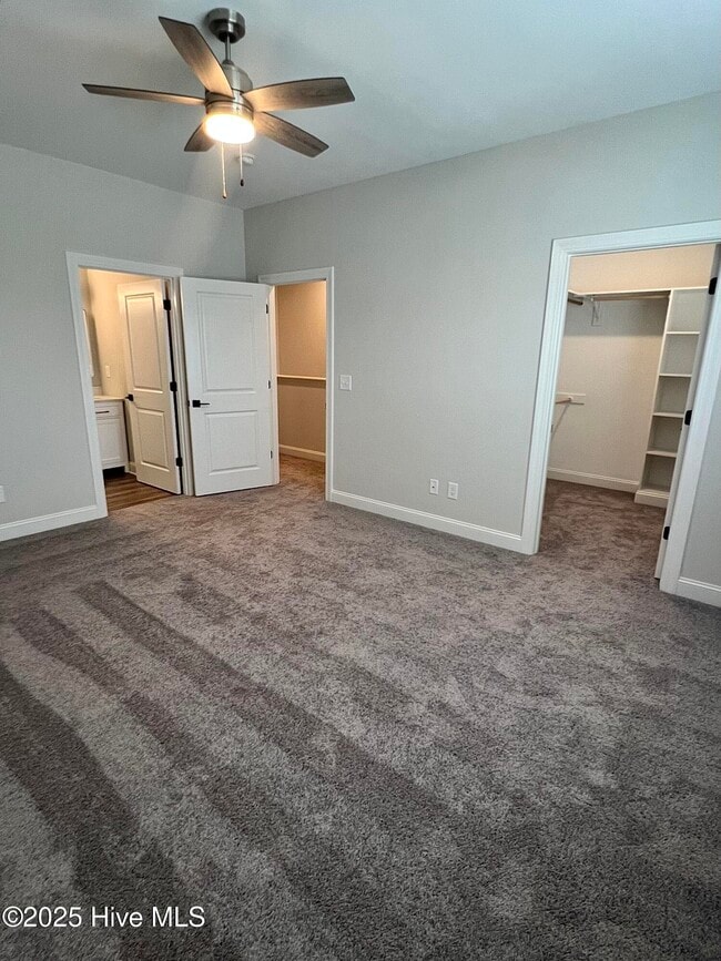 Building Photo - 2105 N Kali Ln