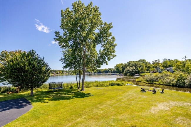 Building Photo - 3071 Park Drive, Brighton, MI 48114 - 4 BR...
