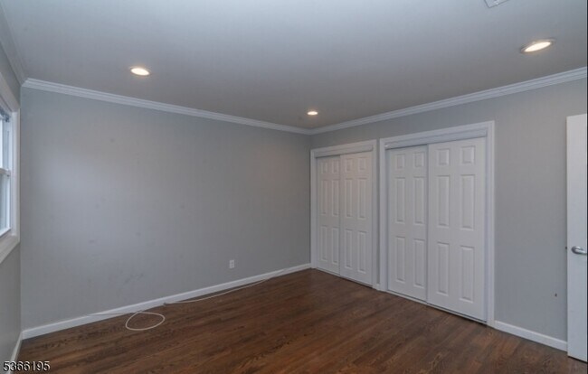 Building Photo - 2089 Galloping Hill Rd
