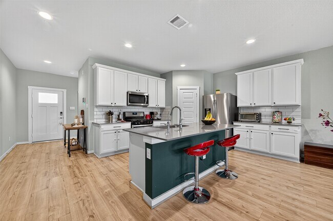 Building Photo - 29418 Sydney Stone Ln