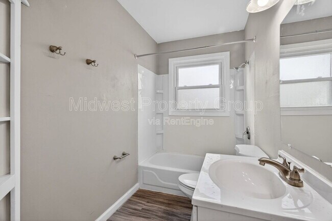 Building Photo - 12035 Krenning Ln