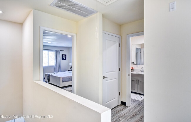 Building Photo - 9 Moka Pl