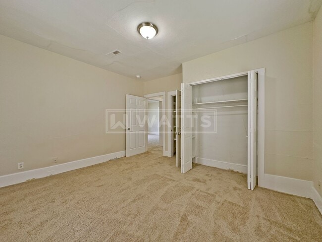 Building Photo - 134 69th Pl N