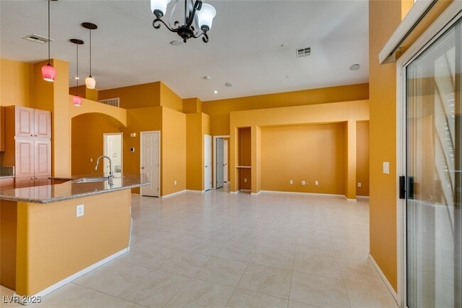 Building Photo - 7000 Point Cabrillo Ct