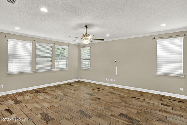 Building Photo - 3821 Coastal Cove Cir