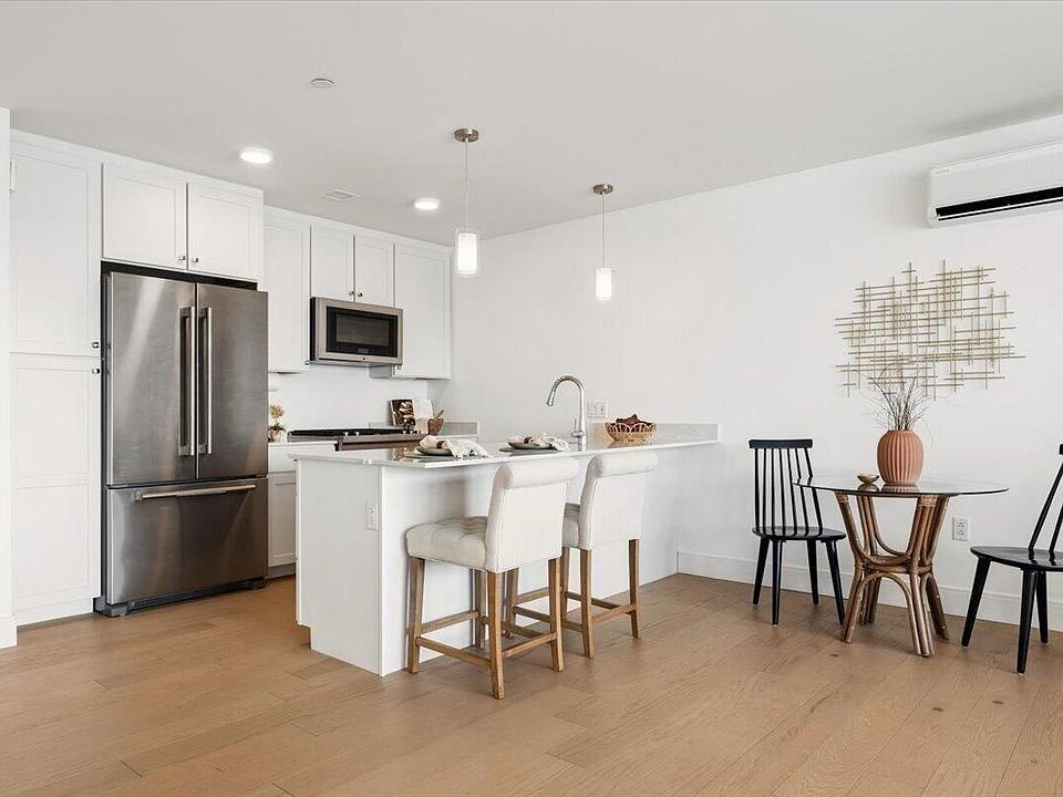 Building Photo - 218 Washington Ave