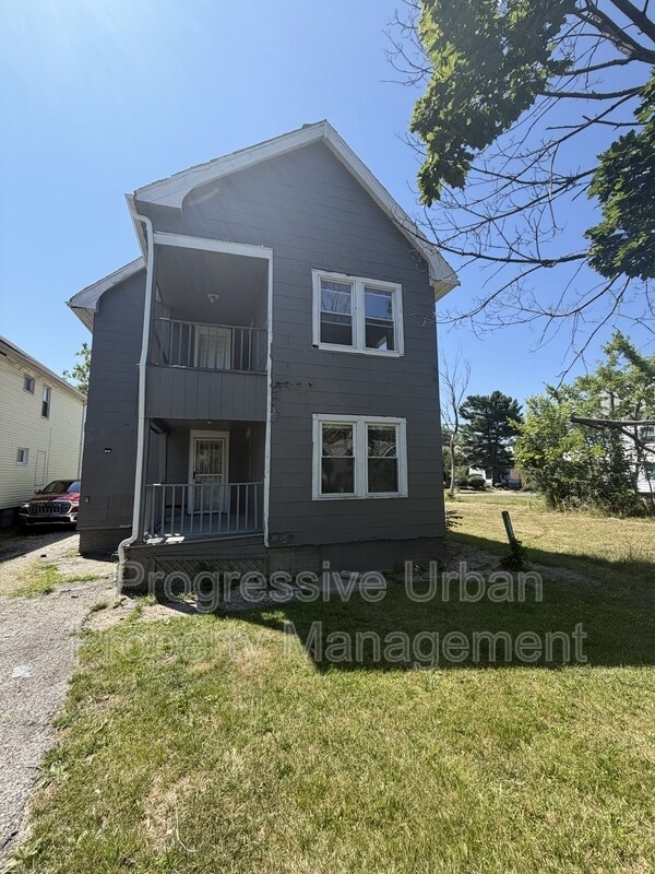 Building Photo - 3349 E 125th St