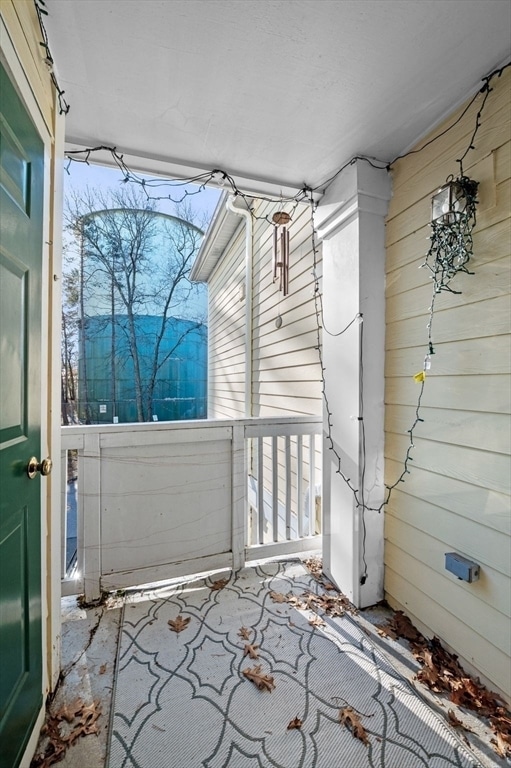 Building Photo - 709 Gazebo Cir