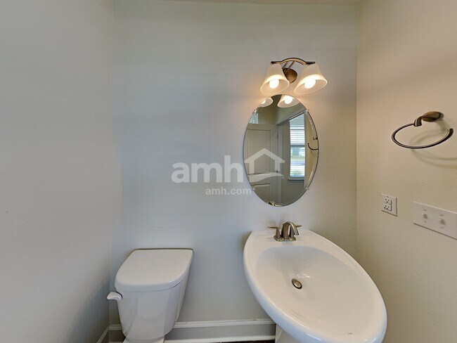 Building Photo - 4620 Windy Hammock Way