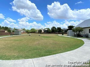 Building Photo - 8018 Chestnut Gate Dr