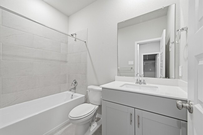 Building Photo - 3109 Quiet Sunset Dr