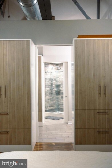 Building Photo - 1147-53-1153 N 4th St