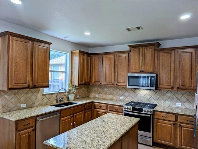 Building Photo - 3761 Gentle Winds Ln