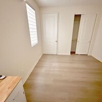 Building Photo - 1008 Overton Ct.