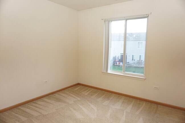 Building Photo - 407 Waubonsee Drive