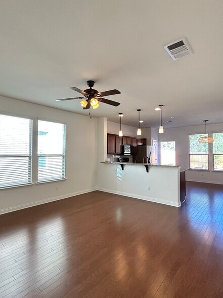 Building Photo - 10109 Aly May Dr