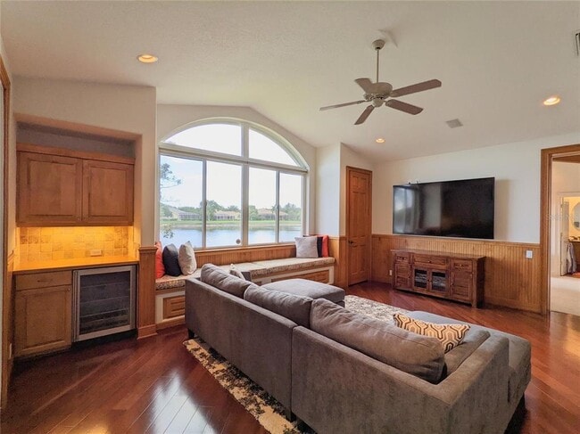 Building Photo - 7460 Paurotis Ct