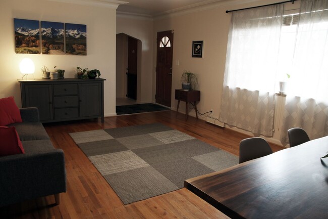 Building Photo - Incredible 5 bedroom Home in Westminster