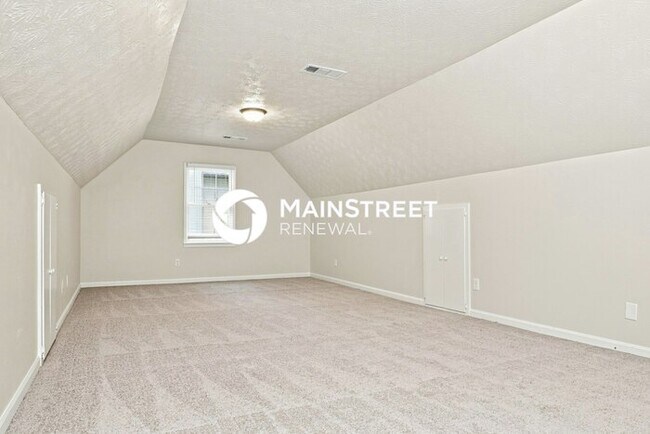 Building Photo - 3 Bedroom Pet-Friendly Home in Conyers, GA with Main Street Renewal