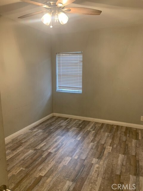 Building Photo - 422 W Palm St