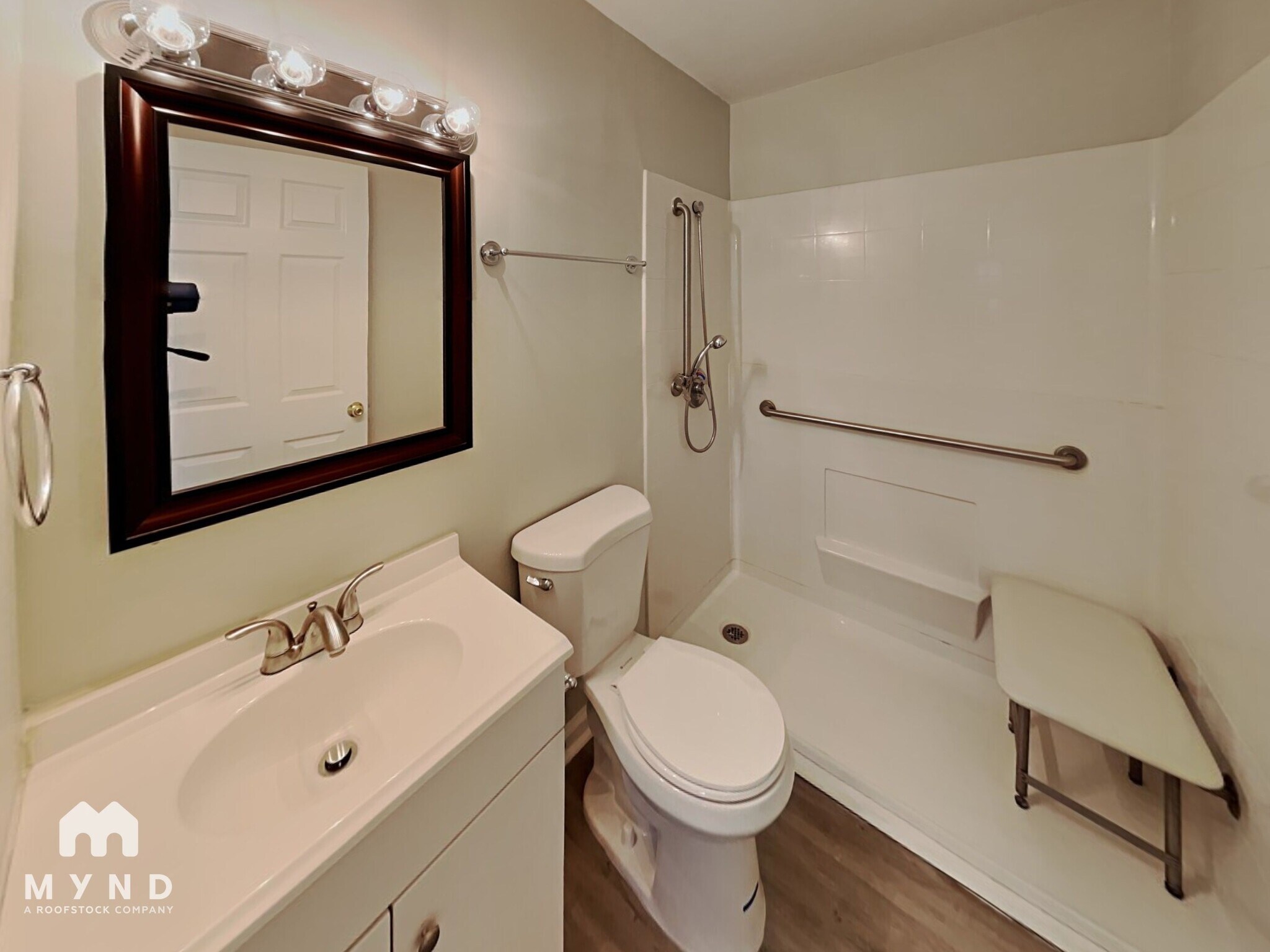 Building Photo - 1120 Seabrook Rd