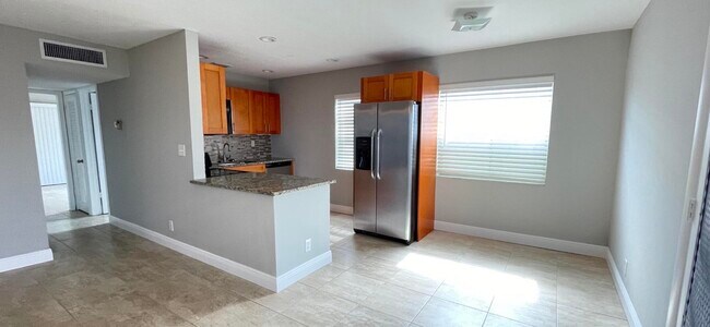 Building Photo - 174 Burgandy Way