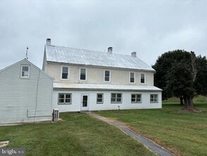 Building Photo - 77 Stitzel Ln