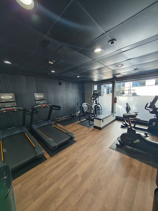 Building Photo - Downtown Parking Included in rent! Spacious 8th Floor Studio at the Baycrest Towers with a great ...