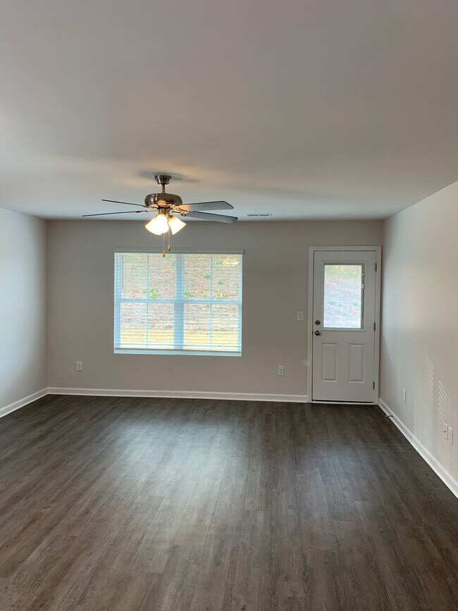 Building Photo - 2158 Kilpatrick LN