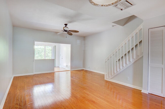 Building Photo - 941 Kokomo Key Ln