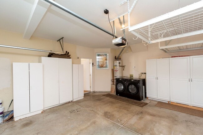 Building Photo - 3 bed, 2.5 bath DETACHED home in SCRIPPS RANCH