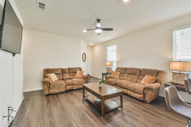 Building Photo - 24063 Prairie Dust Dr