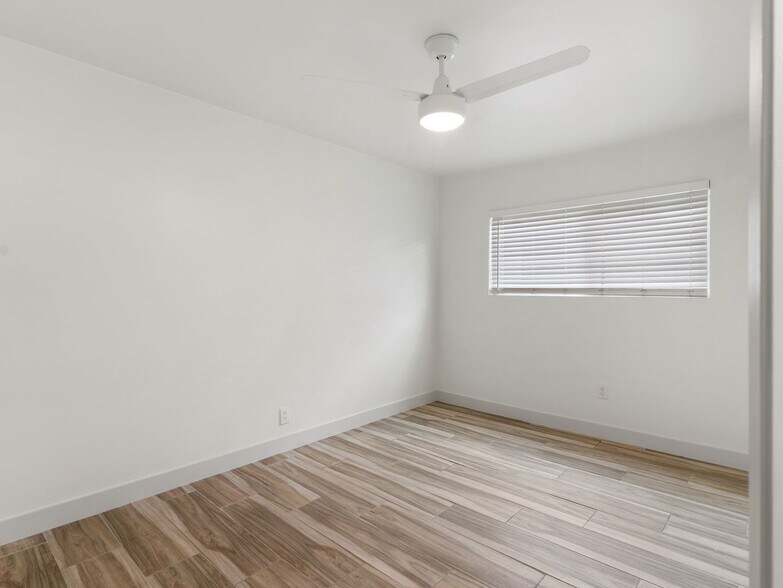 Building Photo - 1332 Walnut Ave