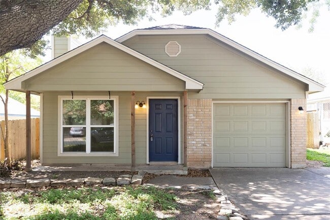 Primary Photo - 909 Kavanagh Dr