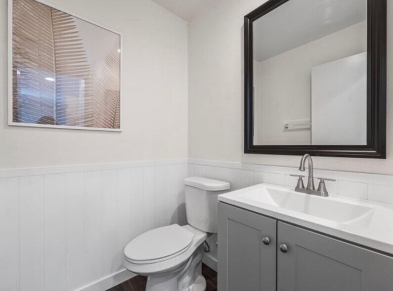 Building Photo - 39111 Cima Mesa Dr