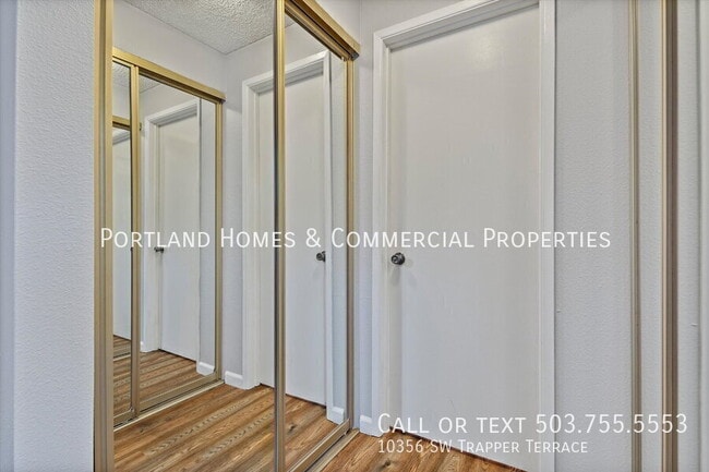 Building Photo - 10356 SW Trapper Terrace