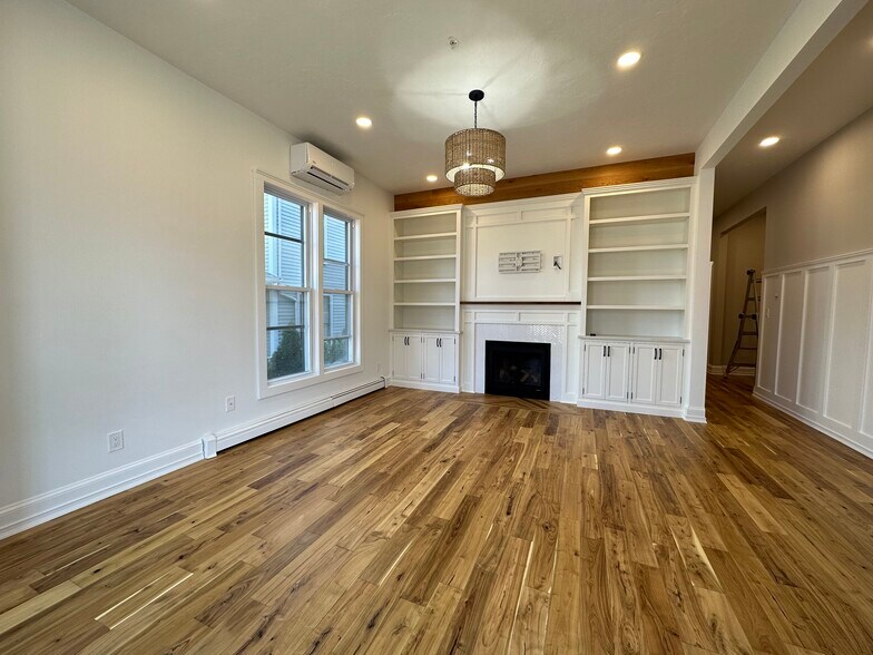 Building Photo - 101 State St