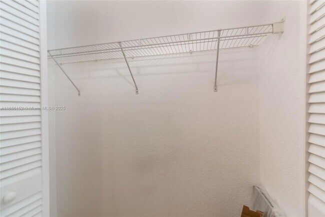 Building Photo - 694 NE 76th St