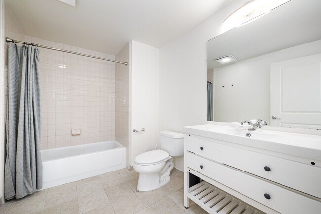 Building Photo - Modern Studio in Park Terrace | Water Included!