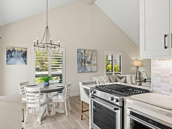 Building Photo - 4000 Rio Rd